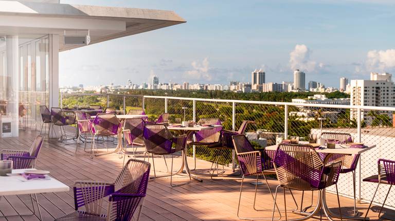 This hot rooftop restaurant closed in Miami Beach. Now it’s reopening in downtown Miami