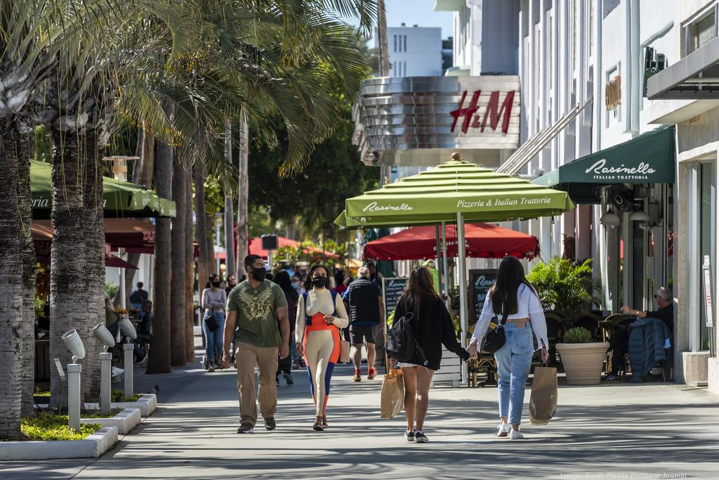 Comras Co. buys 5 Lincoln Road buildings for new ‘microdistrict’